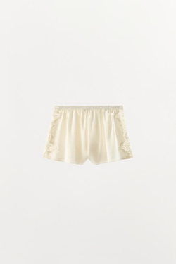 ZARA АТЛАСНЫЕ ШОРТЫ С КРУЖЕВОМ, ЭКРЮ