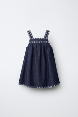 ZARA ПЛАТЬЕ ИЗ ДЕНИМА С ВЫШИВКОЙ, СИНИЙ