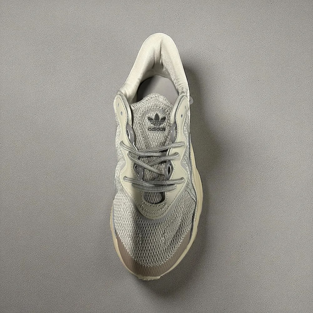 Adidas Ozweego • Beige Desert Rat