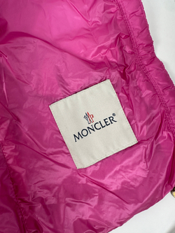 Пуховик Moncler