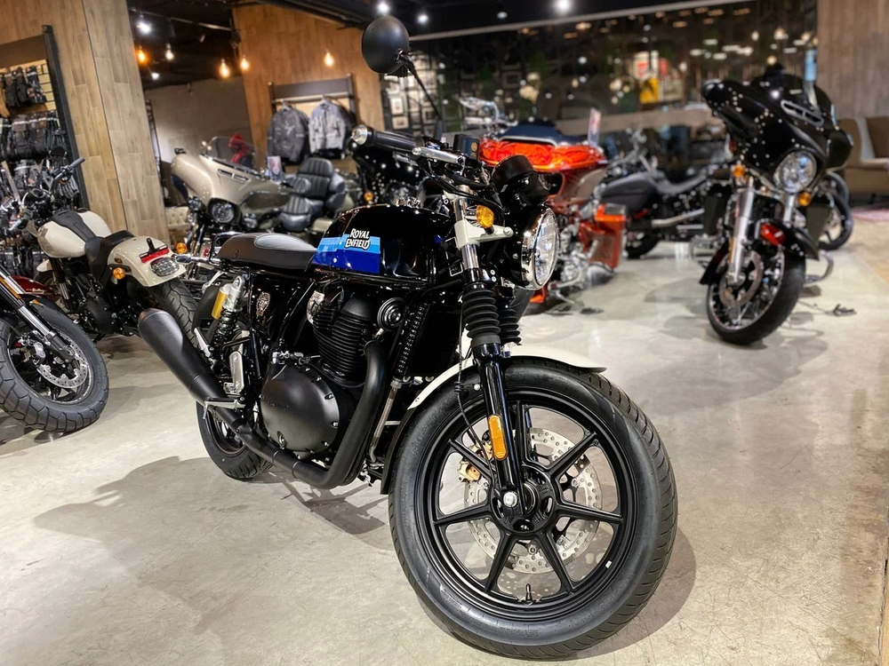 Royal Enfield Continental GT 650 Slipstream Blue (Black Alloy)