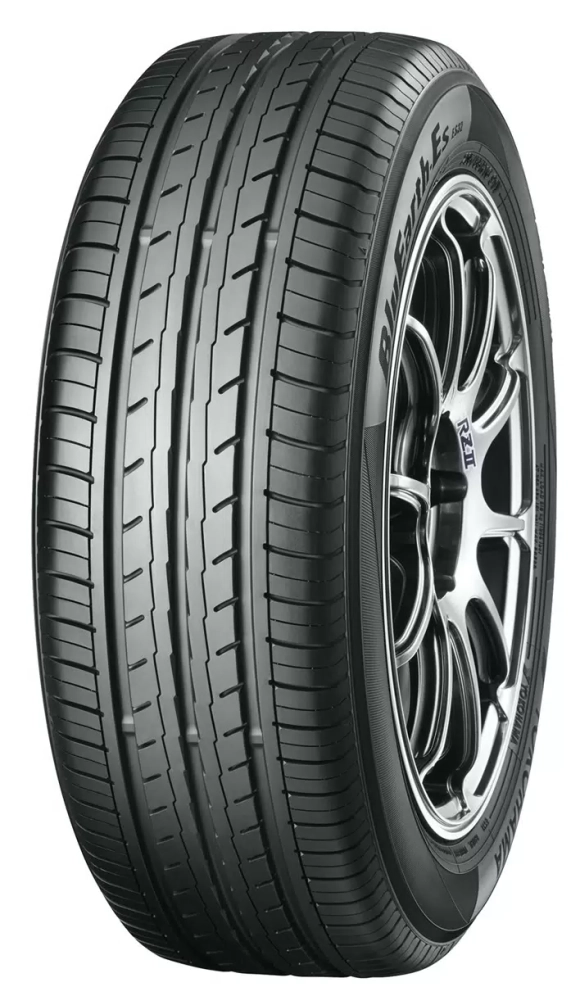 Летняя шина Yokohama BluEarth ES32 (215/55 R17 94V)