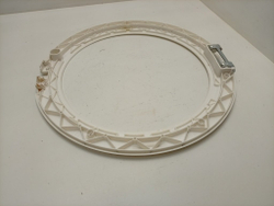 LS60840L кт54 Внутренний обод люка с петлей для стиральной машины AEG 1108253 б/у