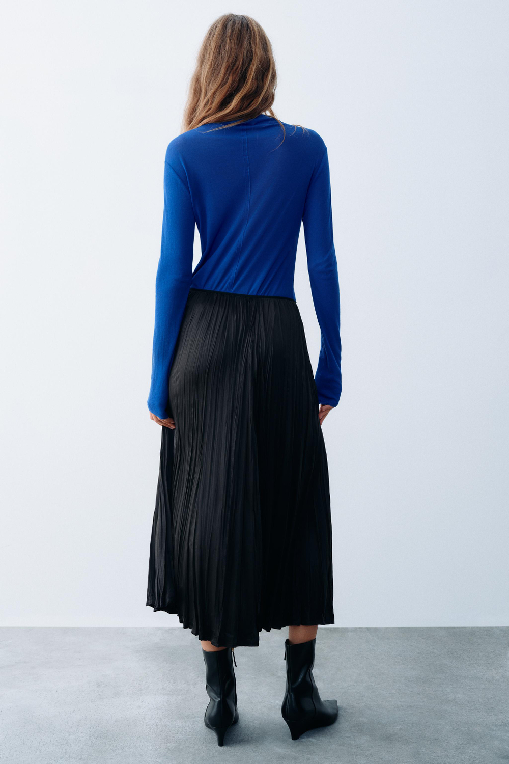АТЛАСНАЯ ЮБКА МИДИ — ZARA