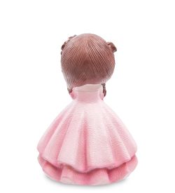 MN-117/4 Фигурка «Девочка с цветочками»
