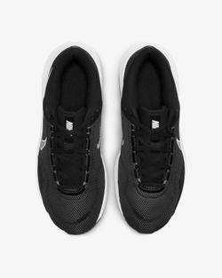 Кроссовки мужские NIKE Legend Essential 3