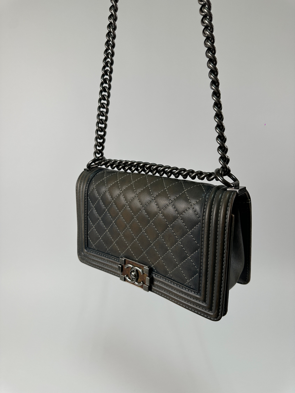 Сумка Chanel Old Medium Aged