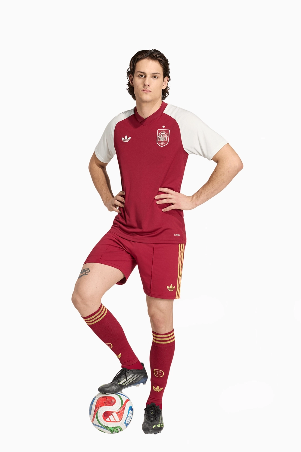 Футболка adidas Originals Spain 2026 Pre-Match - красный