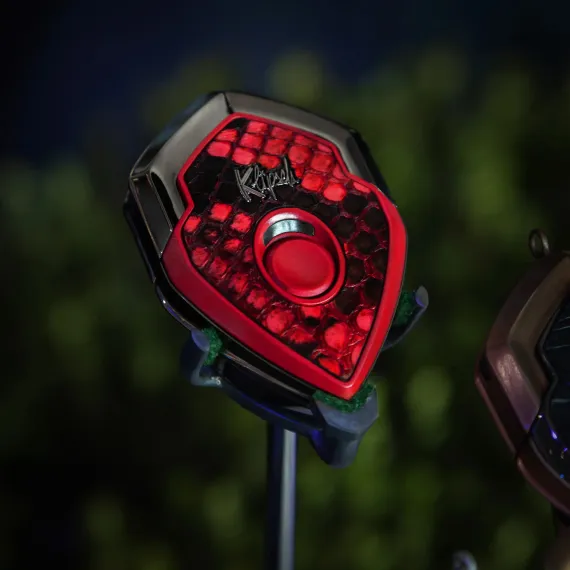 T10 Bespoke Edition Blood Snake