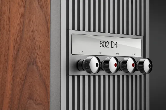 Bowers &amp; Wilkins 802 D4 Satin Rosenut