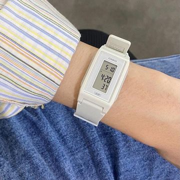 Наручные часы Casio Collection LF-10WH-8EF