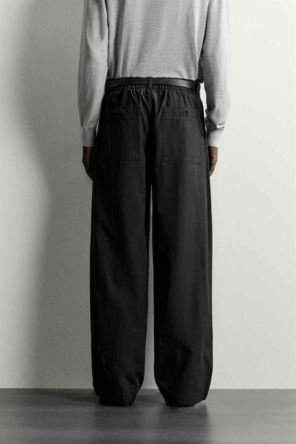 БРЮКИ STRAIGHT FIT С БОКОВЫМИ СКЛАДКАМИ — ZARA