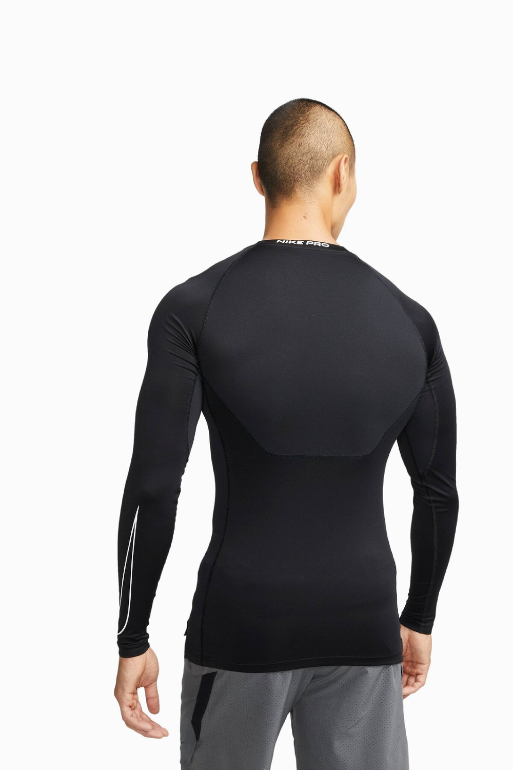 Термофутболка Nike Dri-FIT Top LS Tight