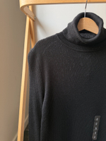 Новая шерстяная водолазка Uniqlo, S