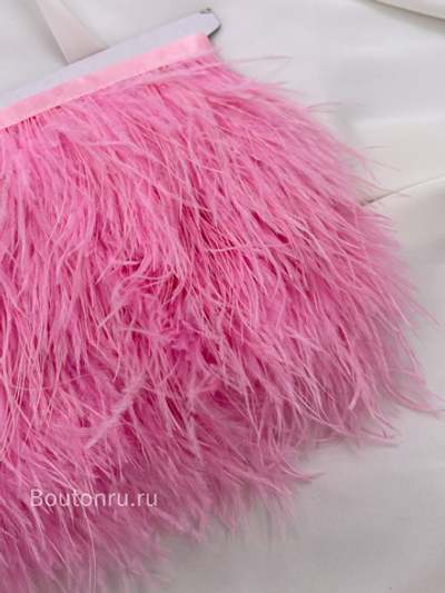 Перо светлый барби (розовый)