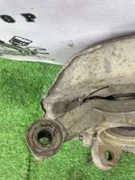 Поворотный кулак левый Toyota Gaia 1998 с пробегом