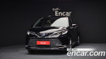 Toyota Sienna 2.5 Hybrid AWD — 2023