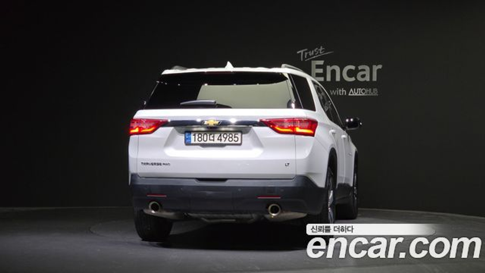 Chevrolet Traverse 3.6 AWD LT Leather Premium — 2021