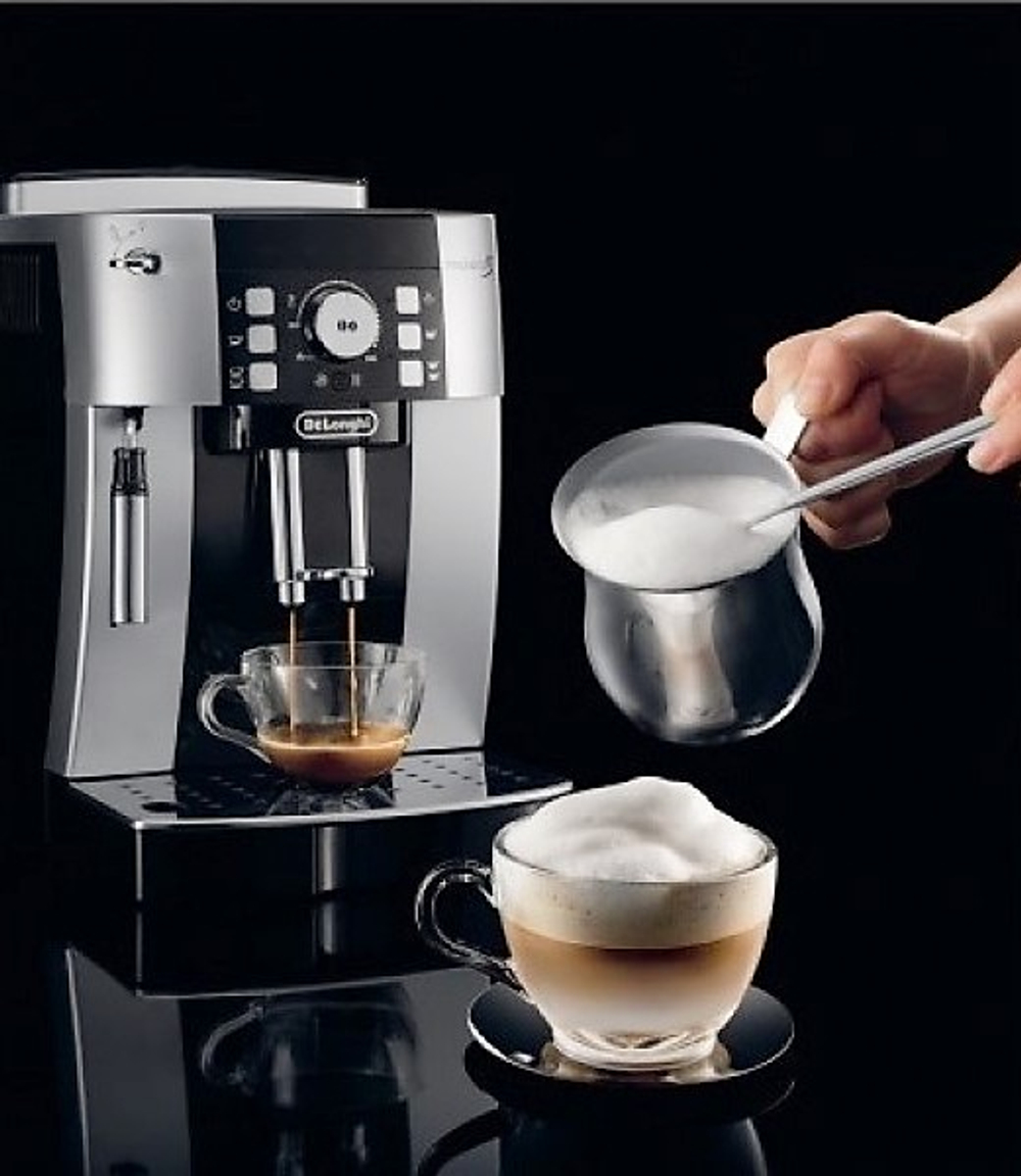 Кофемашина Delonghi Magnifica S ECAM21.117.SB 1450Вт серебристый/черный
