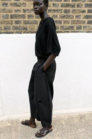ZARA БРЮКИ БАРРЕЛЬ ИЗ ПОПЛИНА, ЧЕРНЫЙ