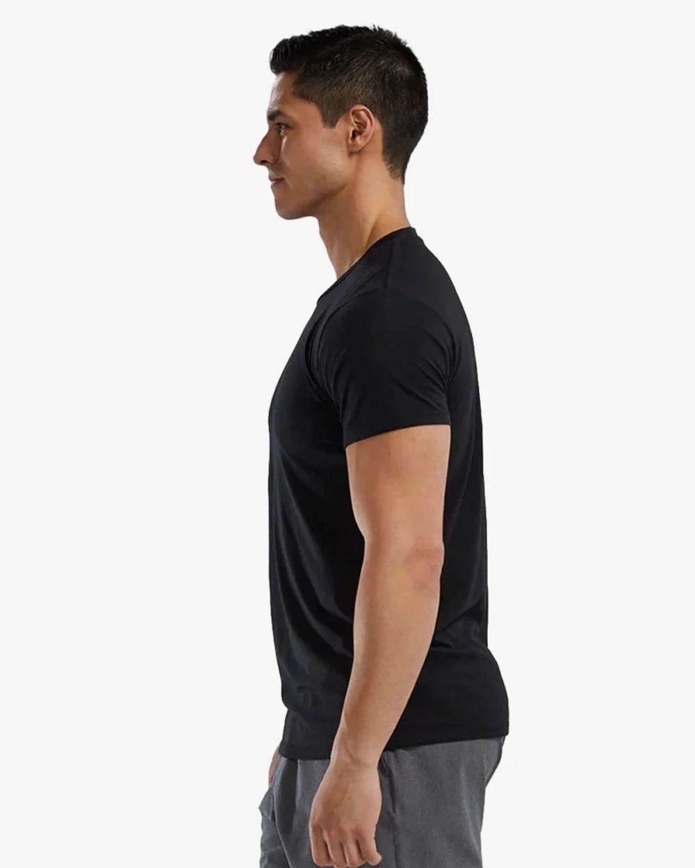 Футболка мужская TYR Lightweight Ultrasoft Tech Tee (Черная)