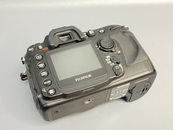 FujiFilm FinePix S5 Pro