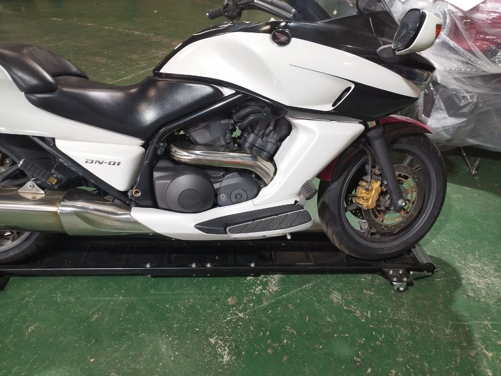 Honda DN-01 2008