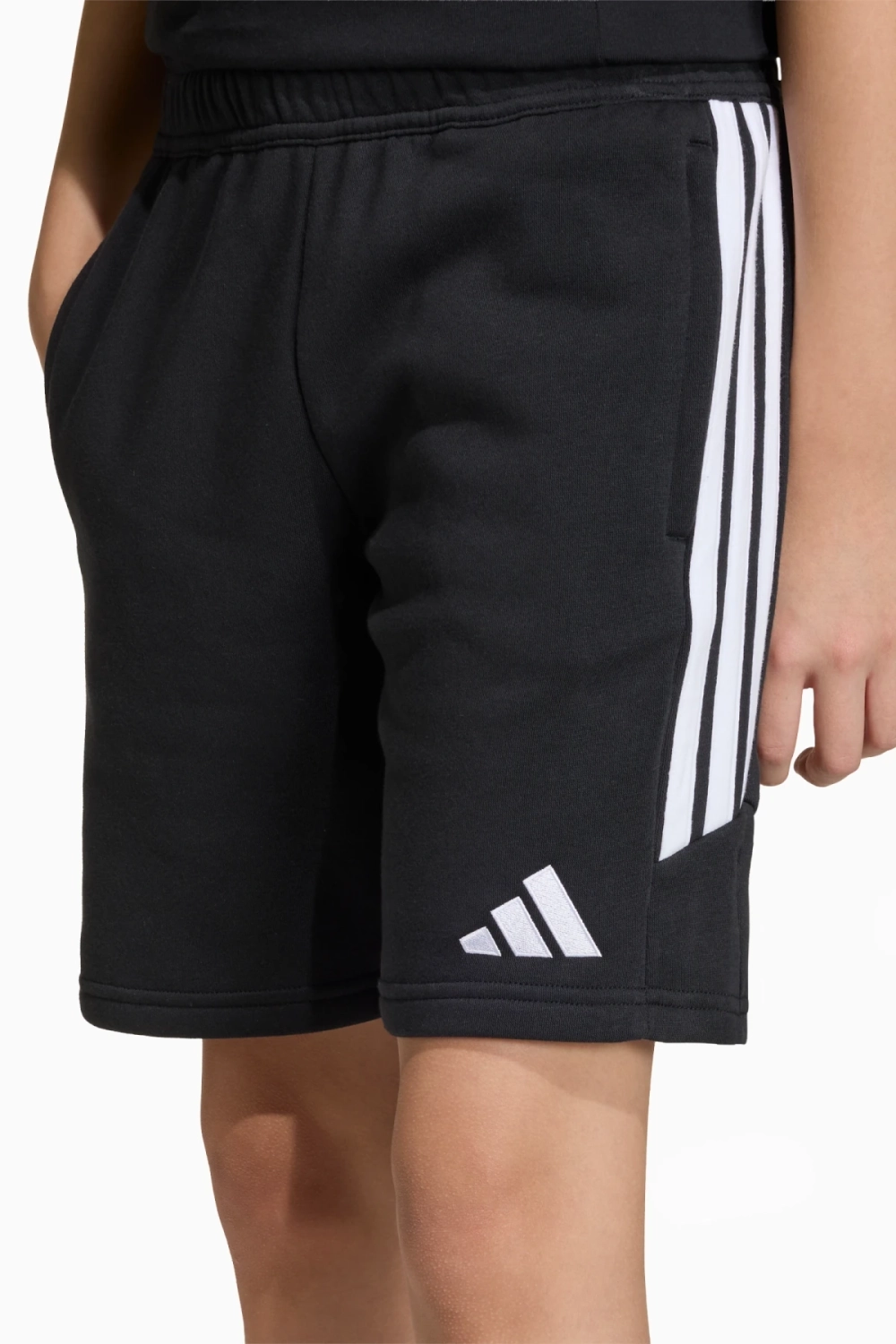 Шорты adidas Tiro 26 League Sweat Junior - черный