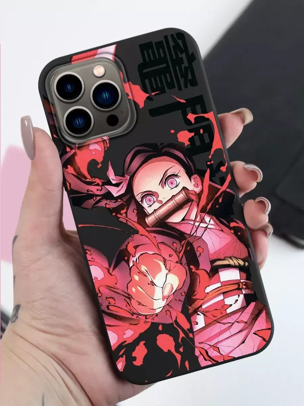 Чехол на iPhone 15 Pro Max с принтом
