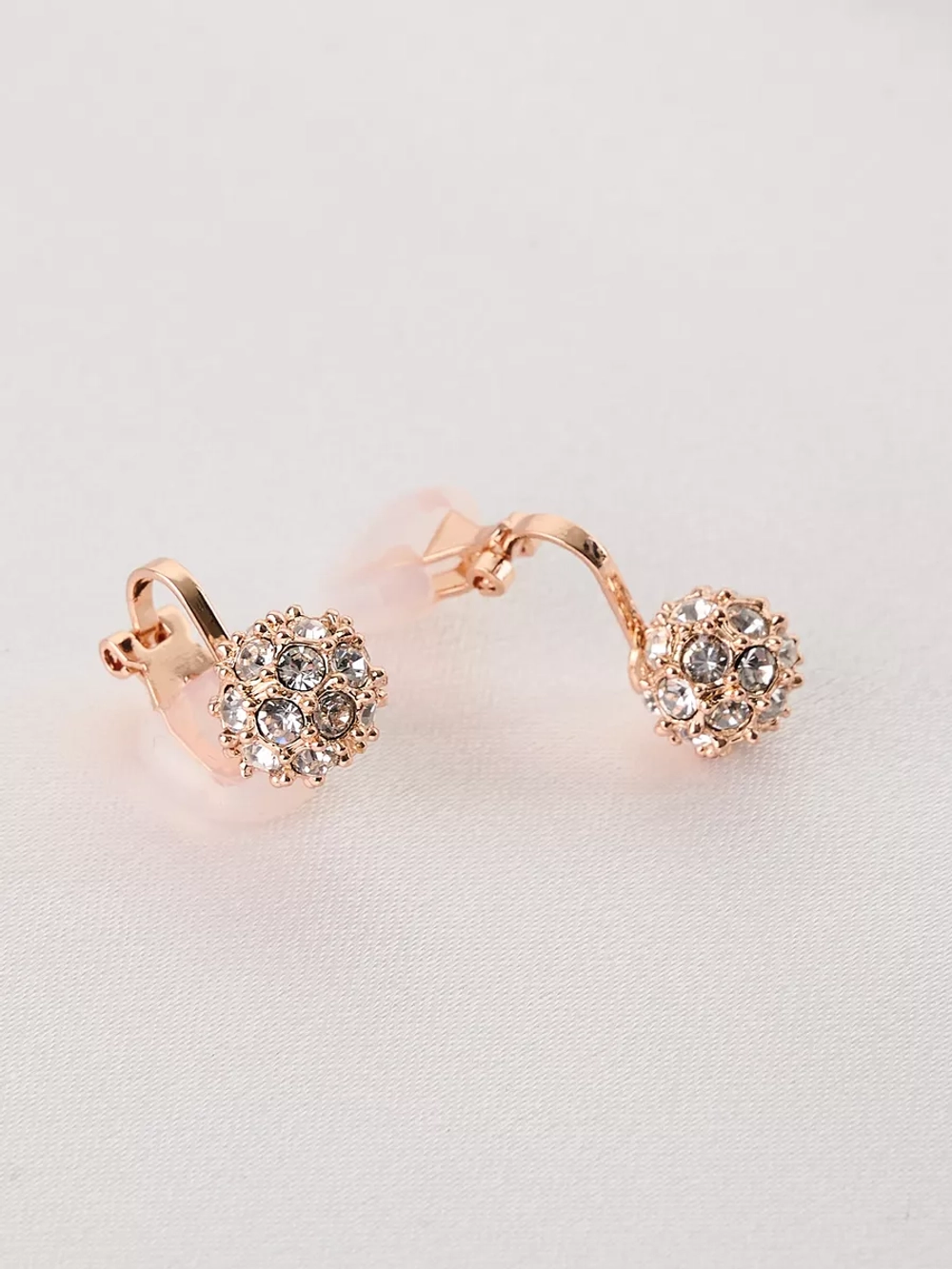 Клипсы Золотые шарики с белыми кристаллами Swarovski