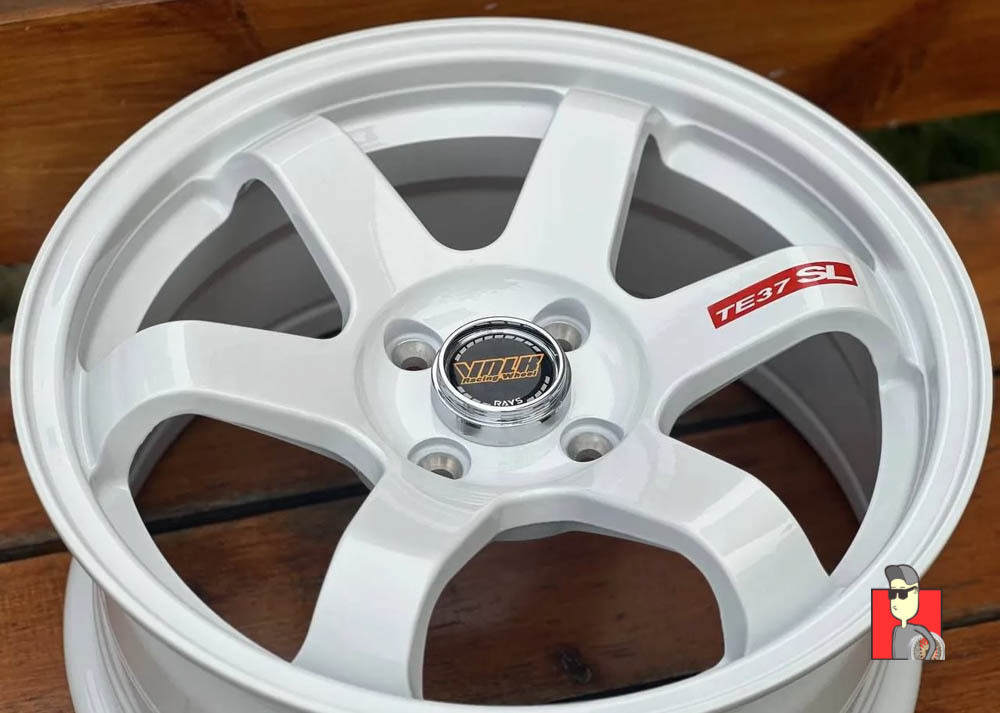 Комплект дисков Rays TE37SL 15x7 et30 4x100