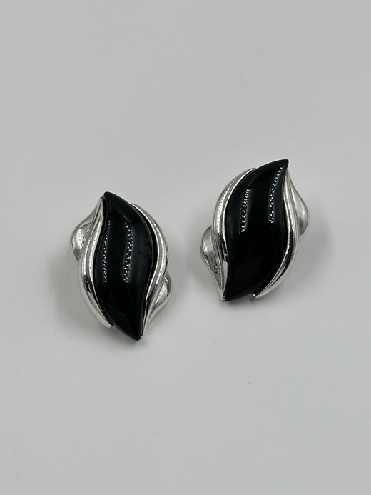 Клипсы с чёрными вставками Vendome