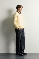 СВИТЕР RELAXED FIT С V-ОБРАЗНЫМ ВЫРЕЗОМ — ZARA