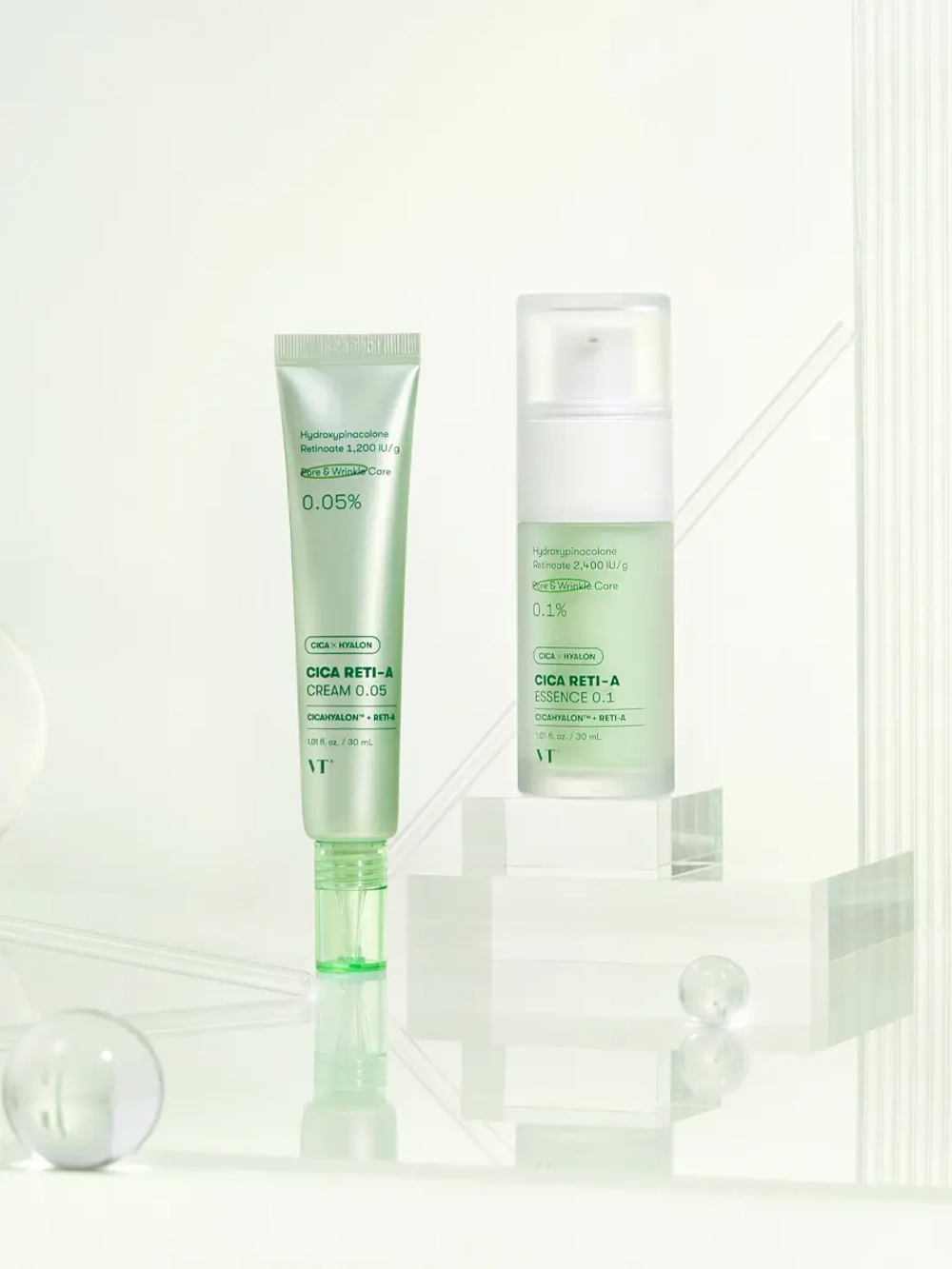 VT Cosmetics Лёгкая бустер-эссенция с ретинолом и центеллой Cica Reti-A Essence 0.1 30 мл