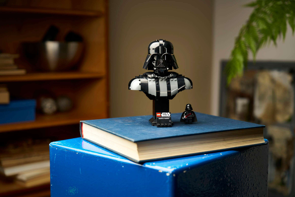 Конструктор LEGO Star Wars 75439 Darth Vader Bust