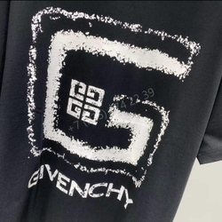 Футболка Givenchy