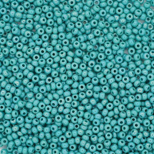 Бисер Preciosa 10/0 (2.3 мм), 100 г (5х20 г), непрозрачный с радужным покрытием, цв. 64130
