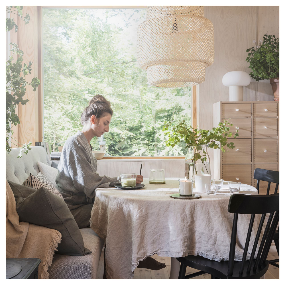 Свеча ароматическая IKEA ADLAD (АДЛАД), Скандинавские леса, Белый, 50 часов