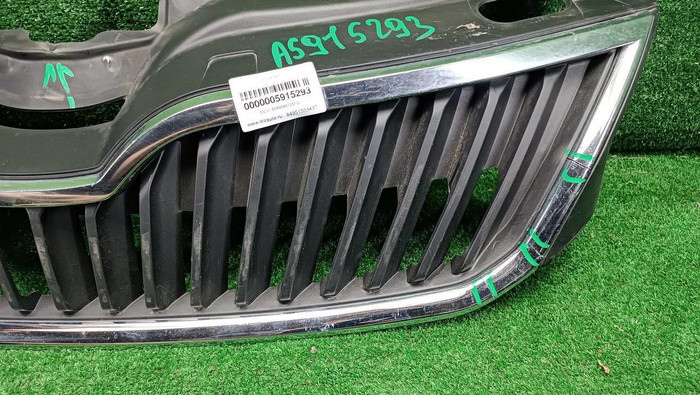Решетка радиатора Skoda Rapid 1 (2012-2020)