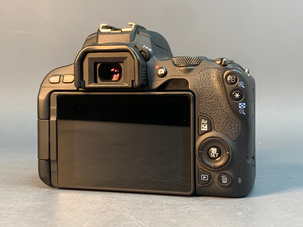 Canon EOS 200D Body 37000 кадров