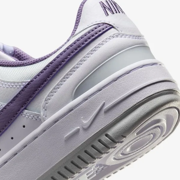 Кроссовки женские NIKE WMNS NIKE GAMMA FORCE