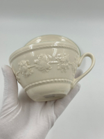 Чайная пара Wedgwood Festivity Raspberry