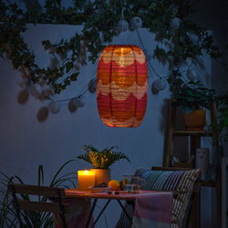 IKEA SOLVINDEN  (ИКЕА СОЛВИНДЕН)  -  Подвесной садовый светильник на солнечной батарее - волна/разноцветный 43 см