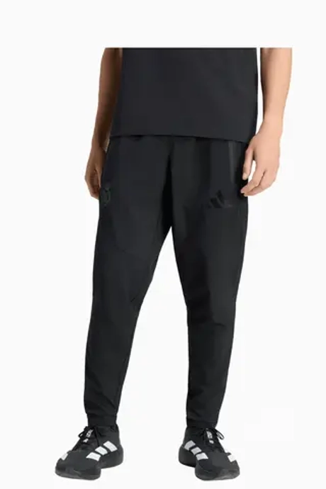 Штаны adidas Real Madrid 25/26 Travel - черный
