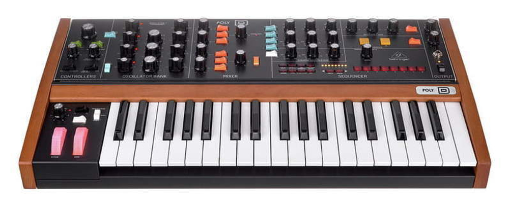 Behringer Poly D