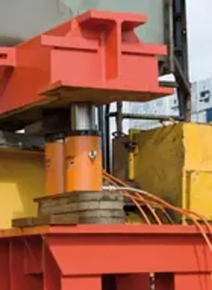 Домкрат Holmatro HHJ 100 H 10 двойного действия с полым плунжером и гидравлическим возвратом