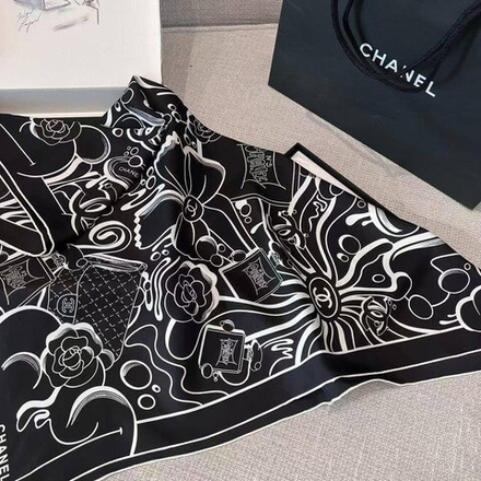 Платок CHANEL
