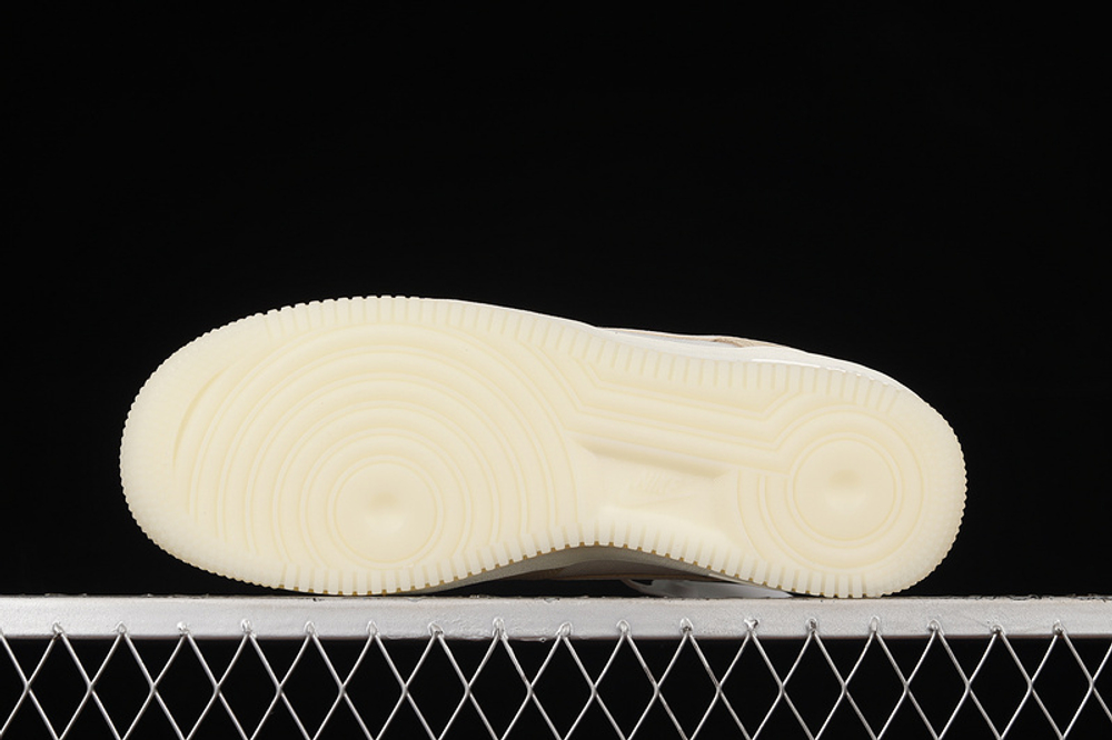 Nike Air Force 1 Low '07 LV8 2 Desert Ore