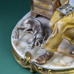 Фарфоровая мануфактура Capodimonte «Коллекционер монет (нумизмат)»