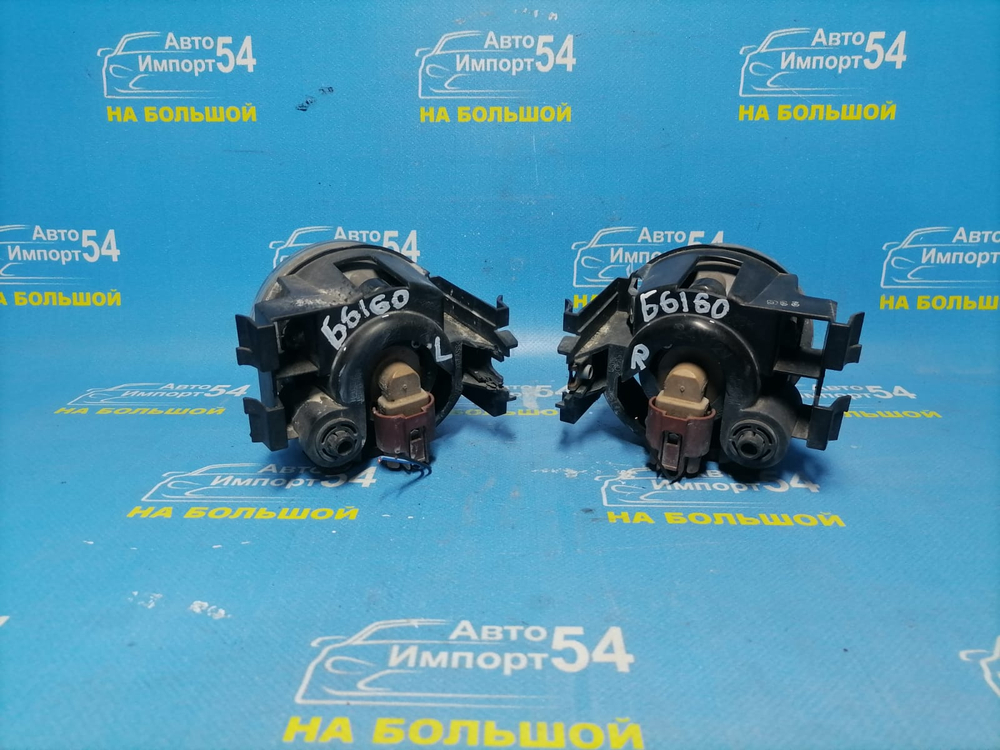 Туманка правая SUBARU OUTBACK 2009-2012